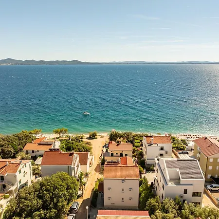 Casa Almaris With Seaview 아파트 *